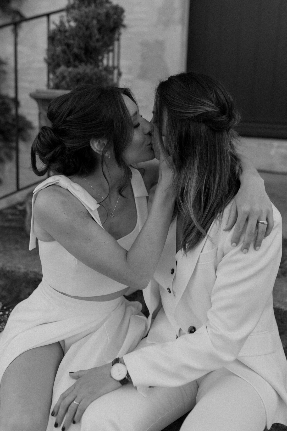 Kate&Kate_chateaudestpaul_francewedding_lauradeanphotography_dorsetweddingphotographer-96