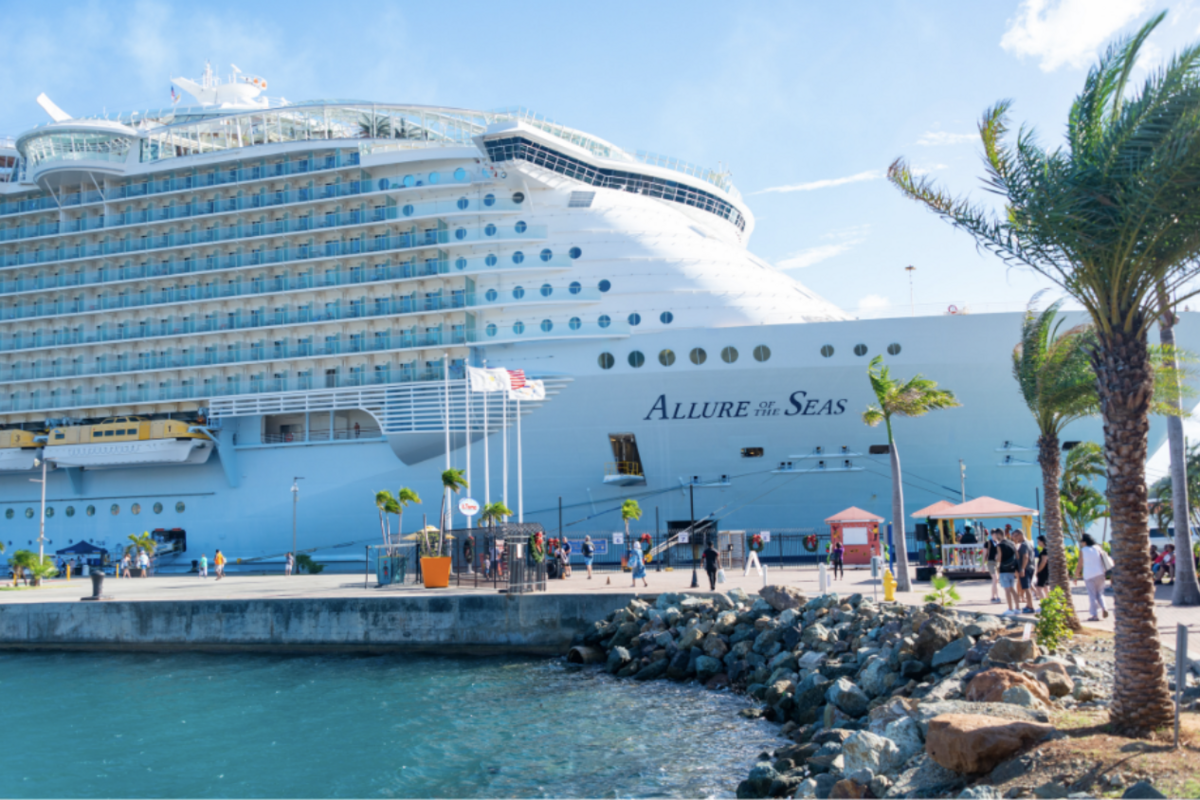 JW TRAVEL CO - CRUISE SHIPS 03