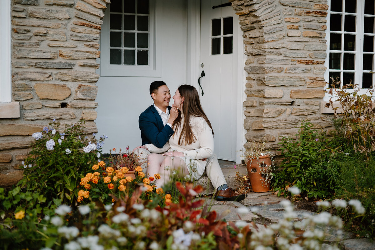 SNEAKPEEKS- MADDY + TIM -E SESH-2022_Brenna Marie Photography-22