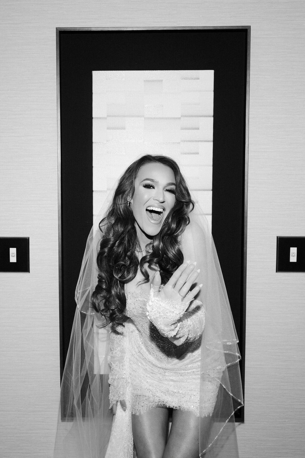 24riskyexposure_alexis-tyler_las-vegas-elopement-photography