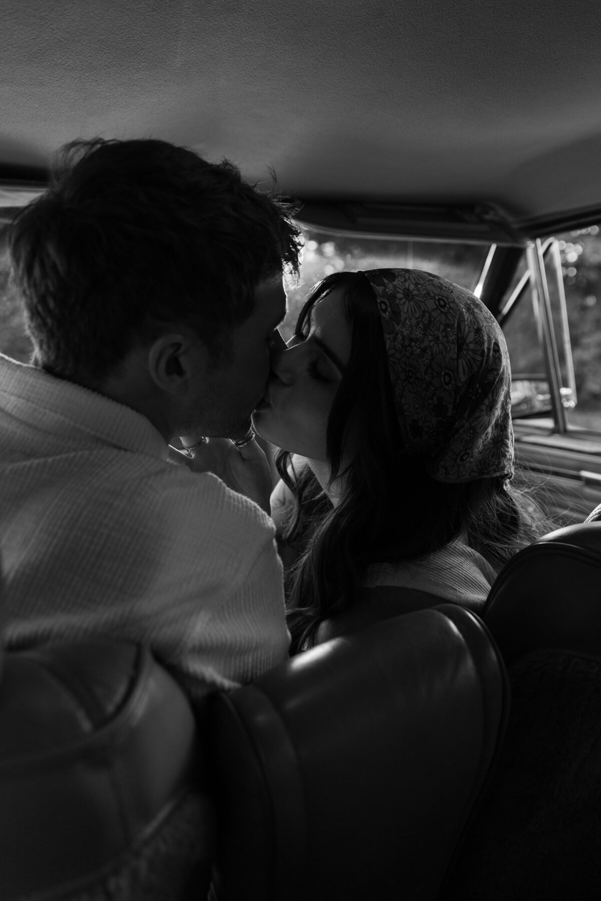 Couples engament photo ideas dreamy story telling indiana