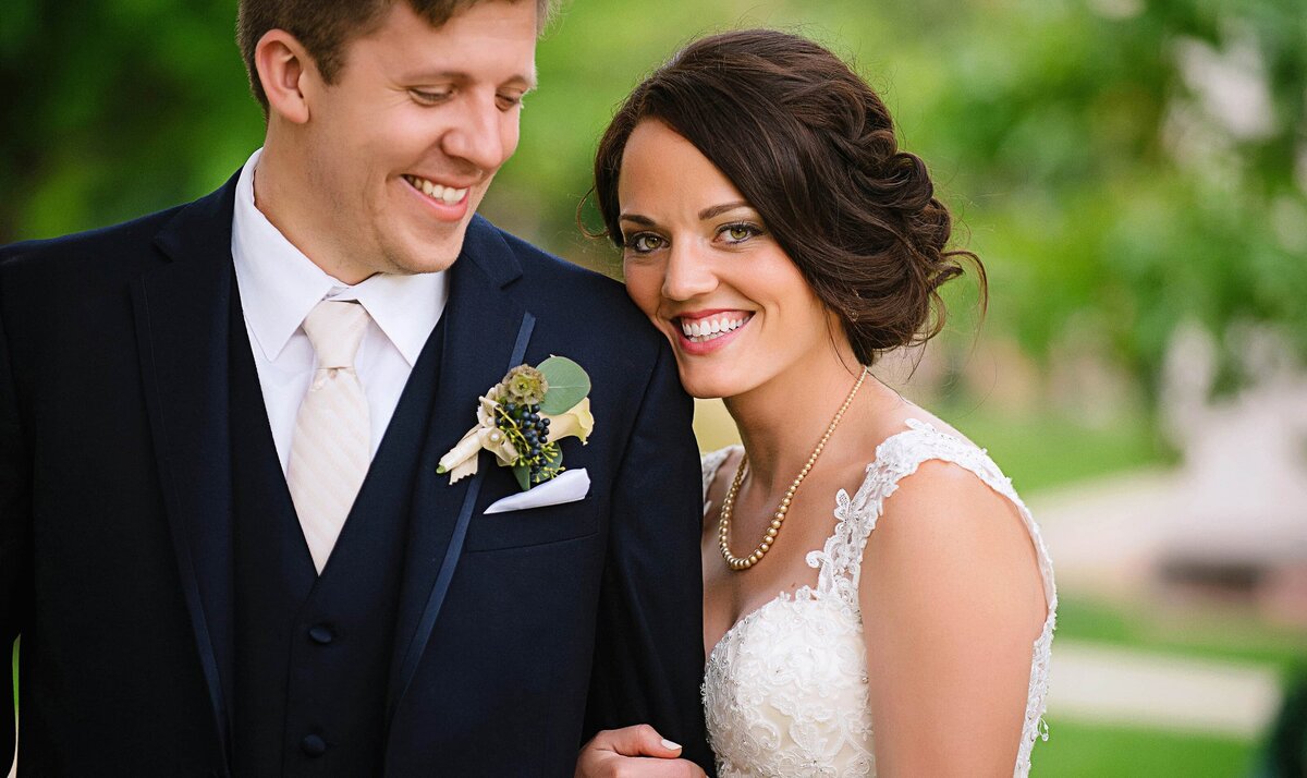 wedding couple hugging