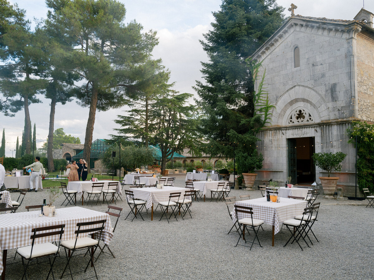 AshleyPigottEvents-Destination-Wedding-Weekend-Valentina&Stefano-BorgoSanFelice-Italy-003