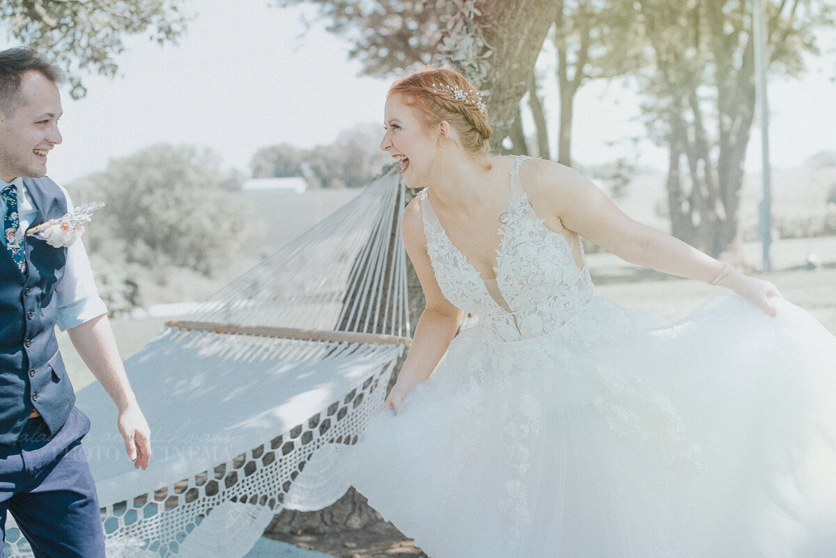 first look _ alaynna ann schwartz _ harpors vinyard _ iowa photographer _ playlife photography_0218