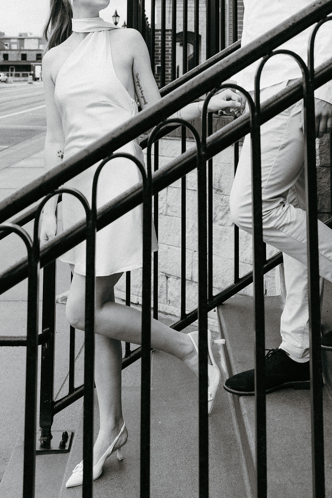 Minnesota wedding photographer capturing playful, true-to-life love stories across Minneapolis, St. Paul & Duluth. Relaxed, timeless photos for real couples.