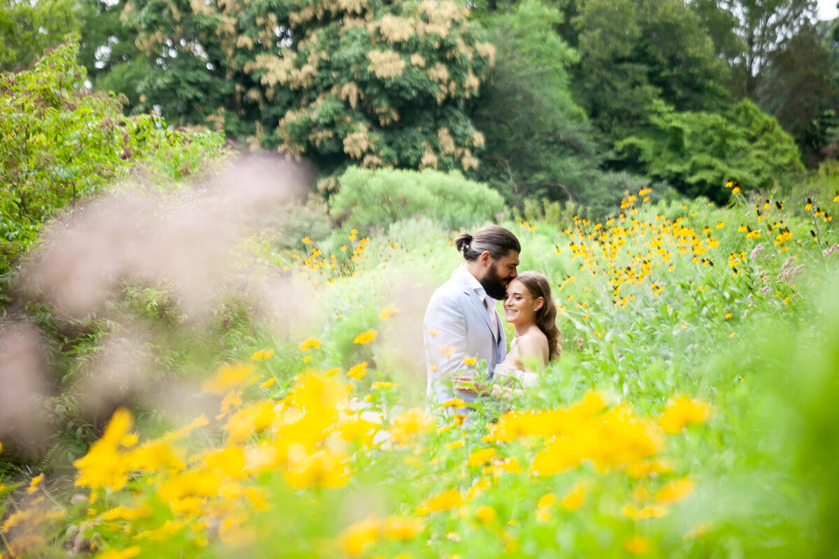brooklyn-garden-chic-summer-wedding-ahp-20