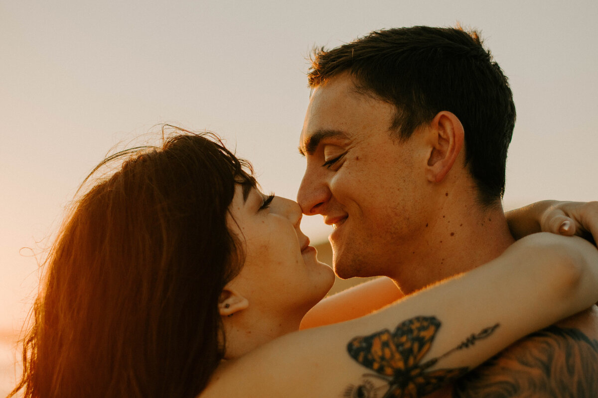 Laguna Beach Sunset Couple Session (5)