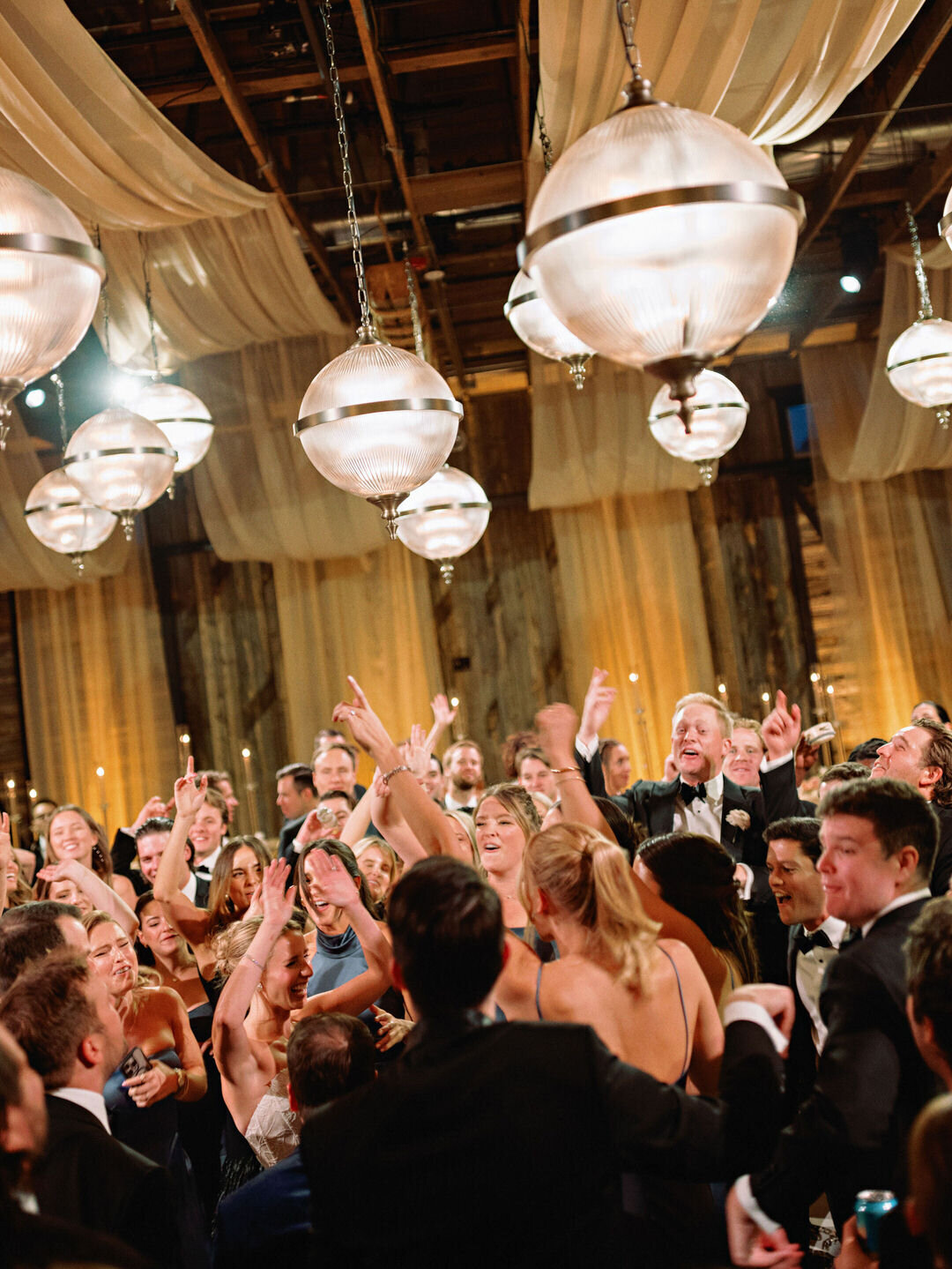 MacRyan-Lodge at Blue Sky Utah Wedding by GoBella115
