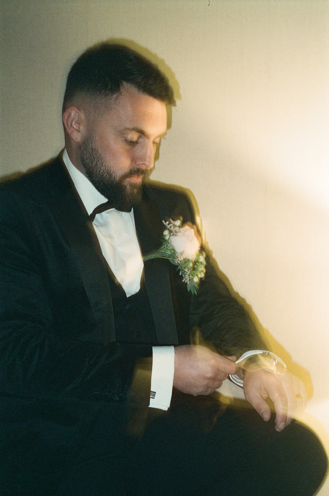 film-wedding-photographer-ireland-35mm-luxury (87)