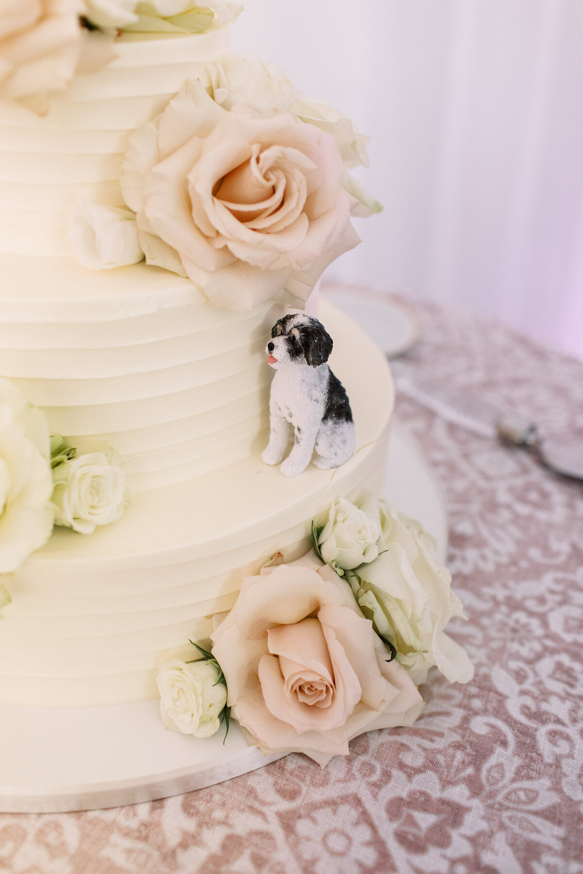 Blithewold Mansion Romantic and Timeless Summer Wedding