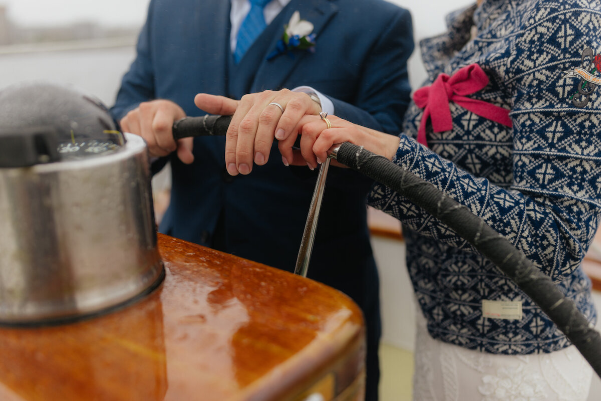 harbor-cruise-line-boston-ma-wedding-carlystorro-25