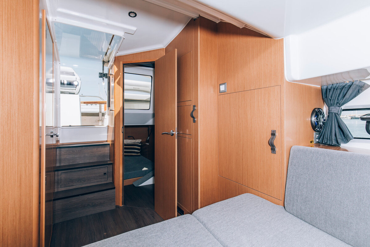 beneteau-flyer-10-interior-5