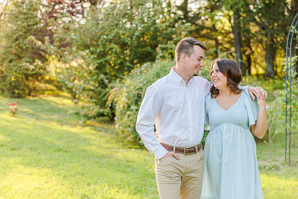 Grace Valley Farm Engagement Photos Collins and Collins Photography-5010