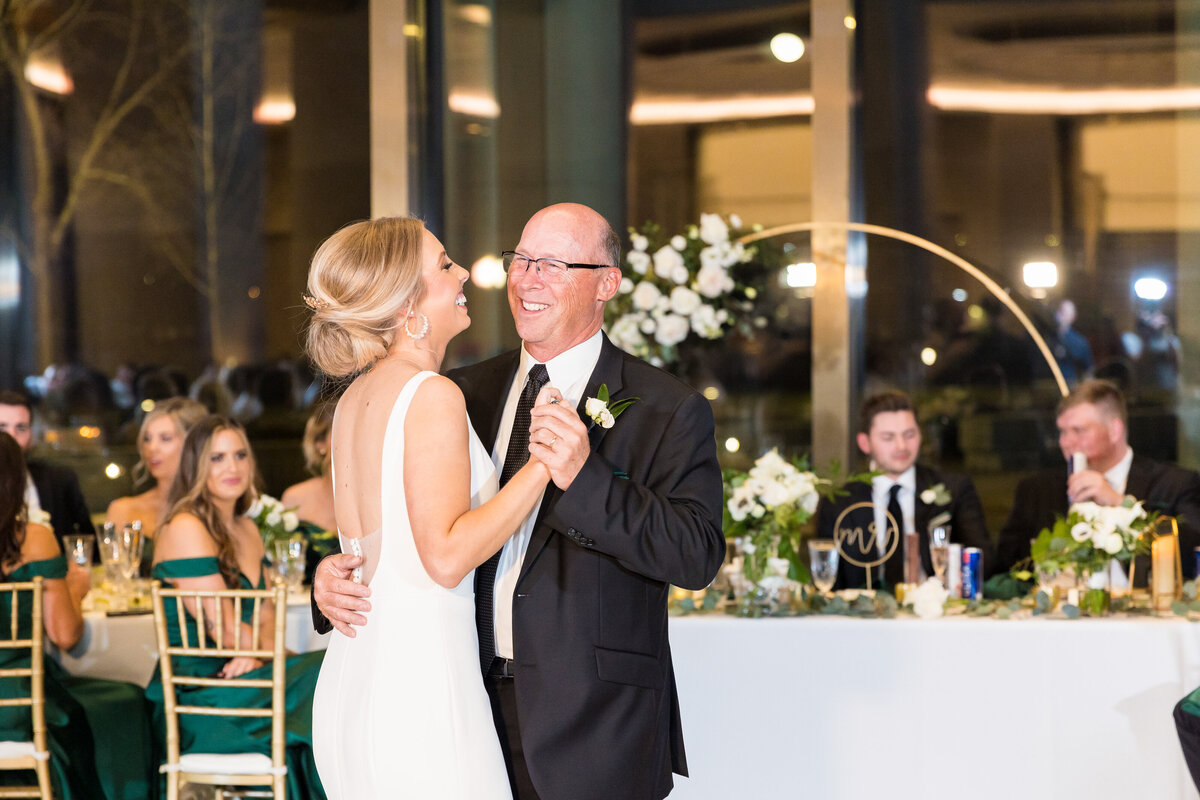 Bride dancing with father at Tennessee State Museum