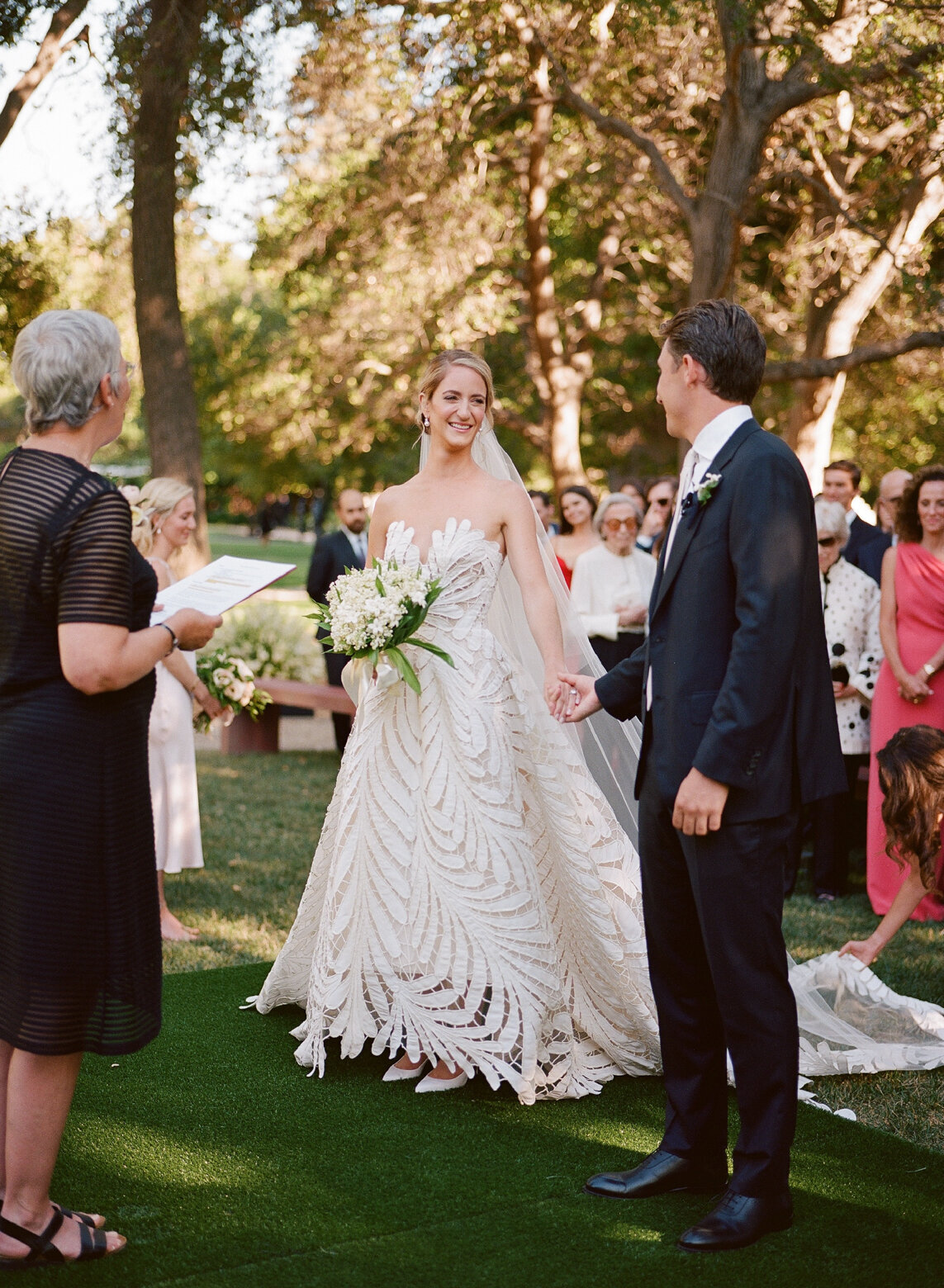 meg-smith-photography-sculpture-garden-private-estate-wedding-018