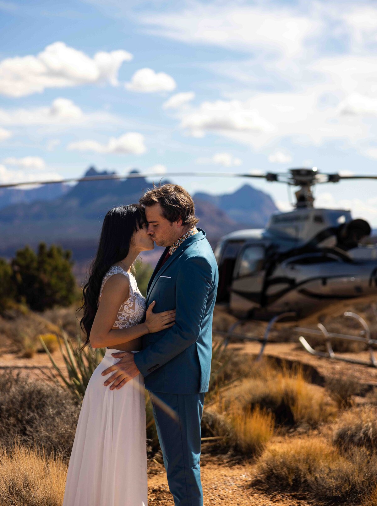 helictoper elopement photographer-9