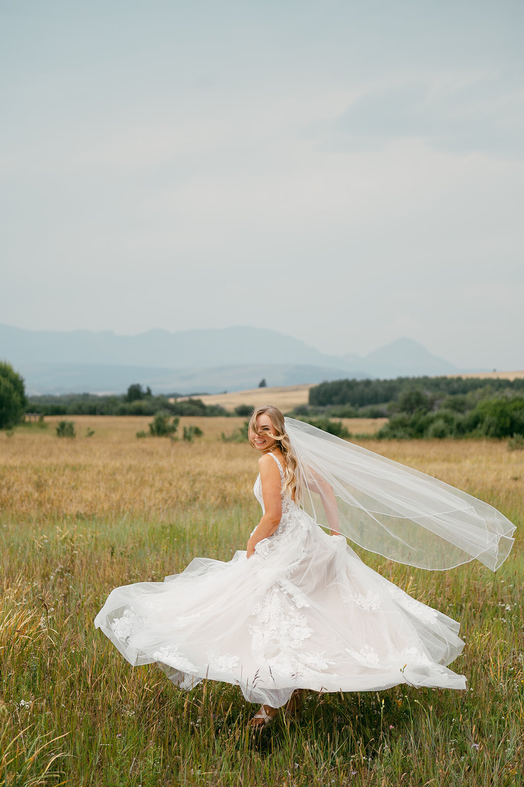 presley-gray-photo-Montana-ranch-elopement-3078