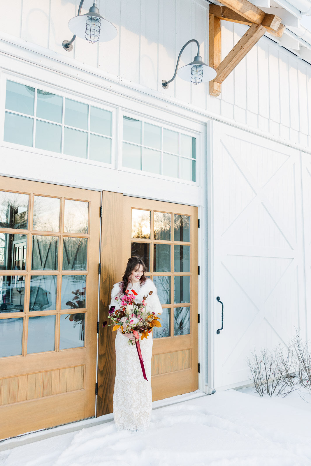 Milwaukee based photographer, Milwaukee wedding photographer, wisconsin wedding photographer, wisconsin weddings, Milwaukee photographer, St. James 1968, Lake country photography, Meredith Mutza Photography, Legends of Brandybrook, Paine Art Center