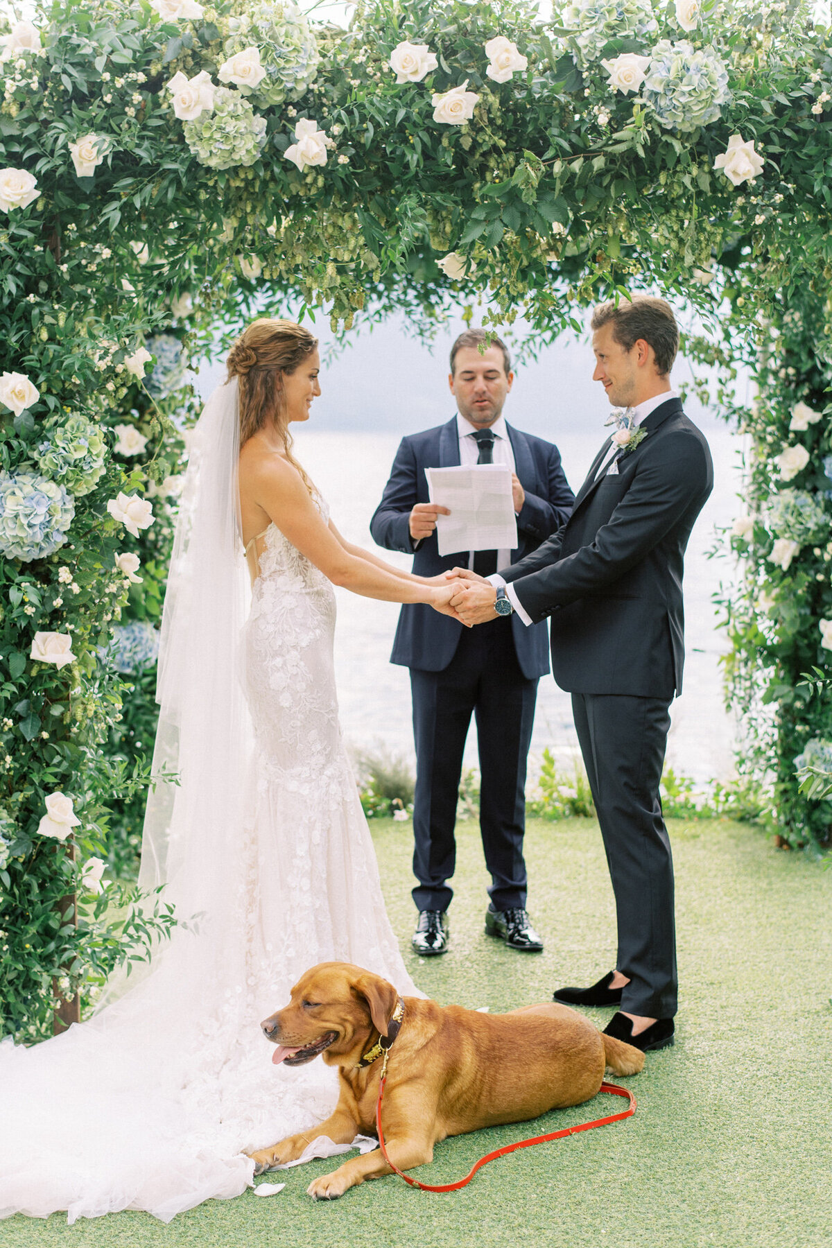 Maïlys Fortune Photography Husband Wife Wedding Weddings Photography France Switzerland Italy Timeless Dreamy Imagery Bilingual French English Destination Weddings Destination Wedding Provence French Riviera Paris Lake Como Tuscany89