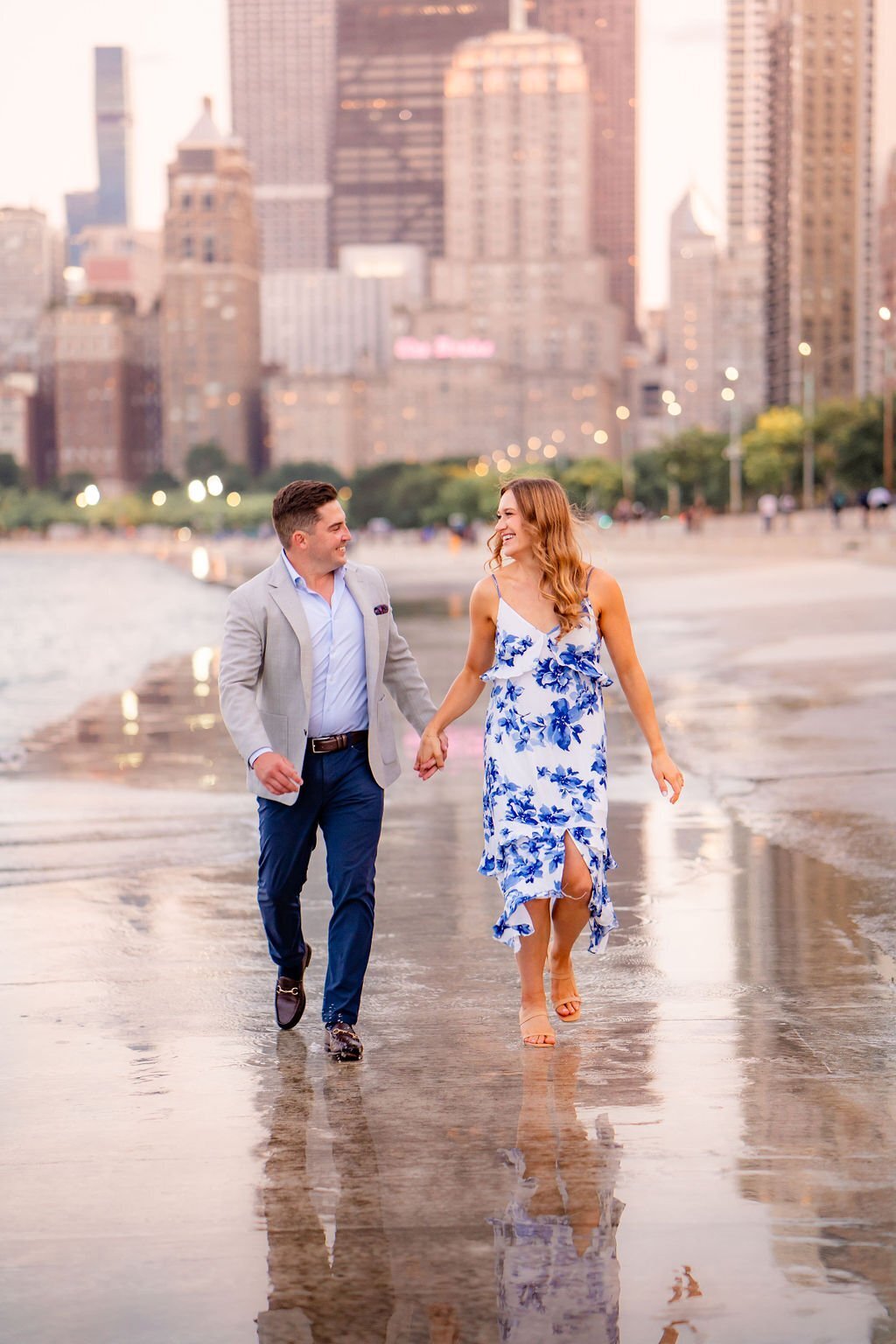 chicago-lake-michigan-engagement-photos (1)