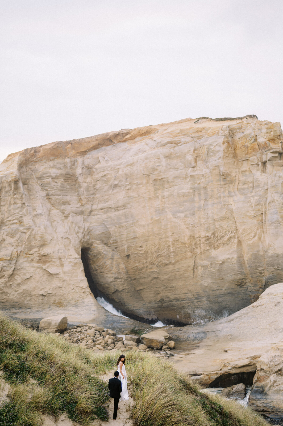 cape-kiwanda-oregon-elopement-5