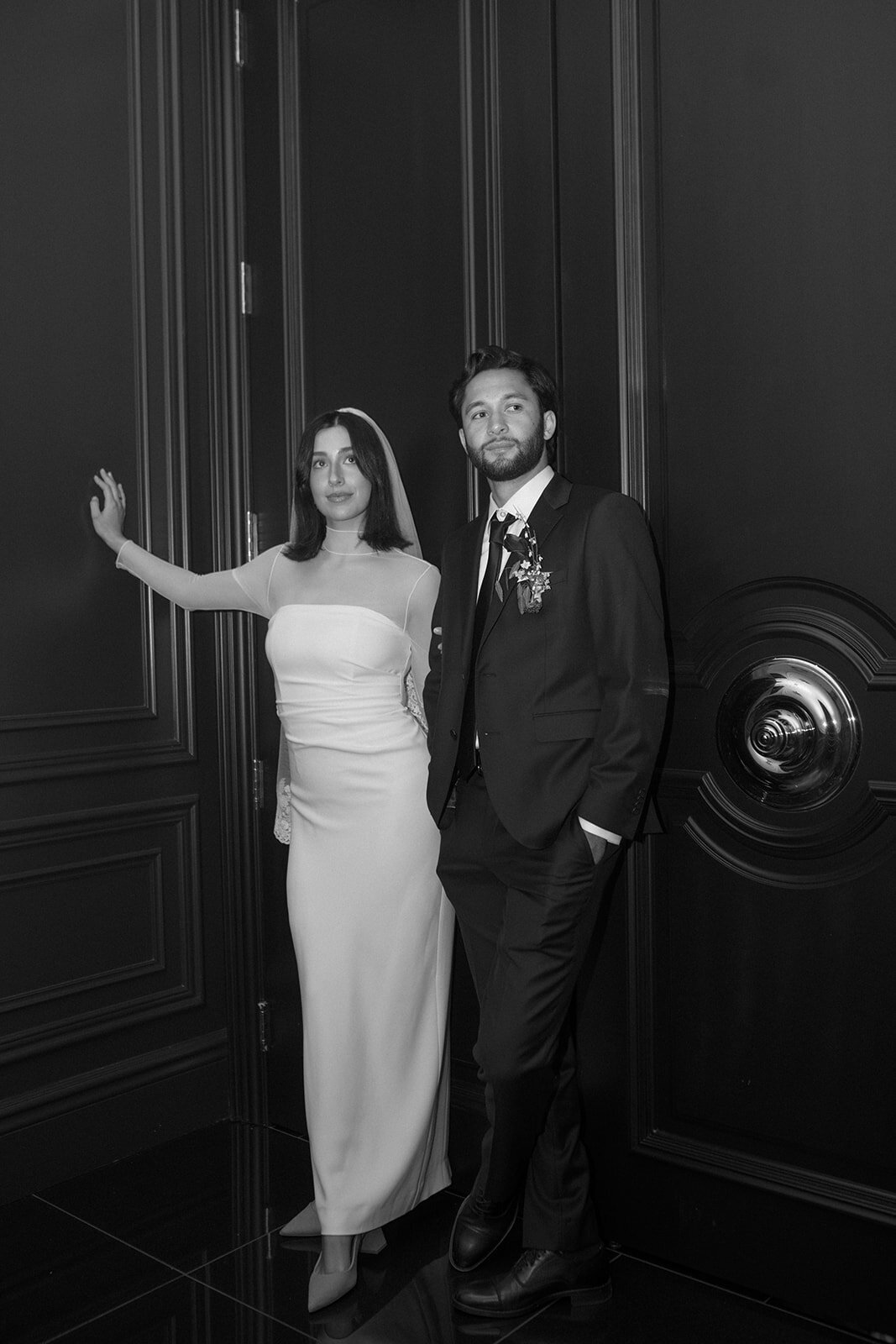 toronto-city-elopement-city-hall-osgoode-hall-st-regis-hotel-romantic-indie-movie-elopement-3118