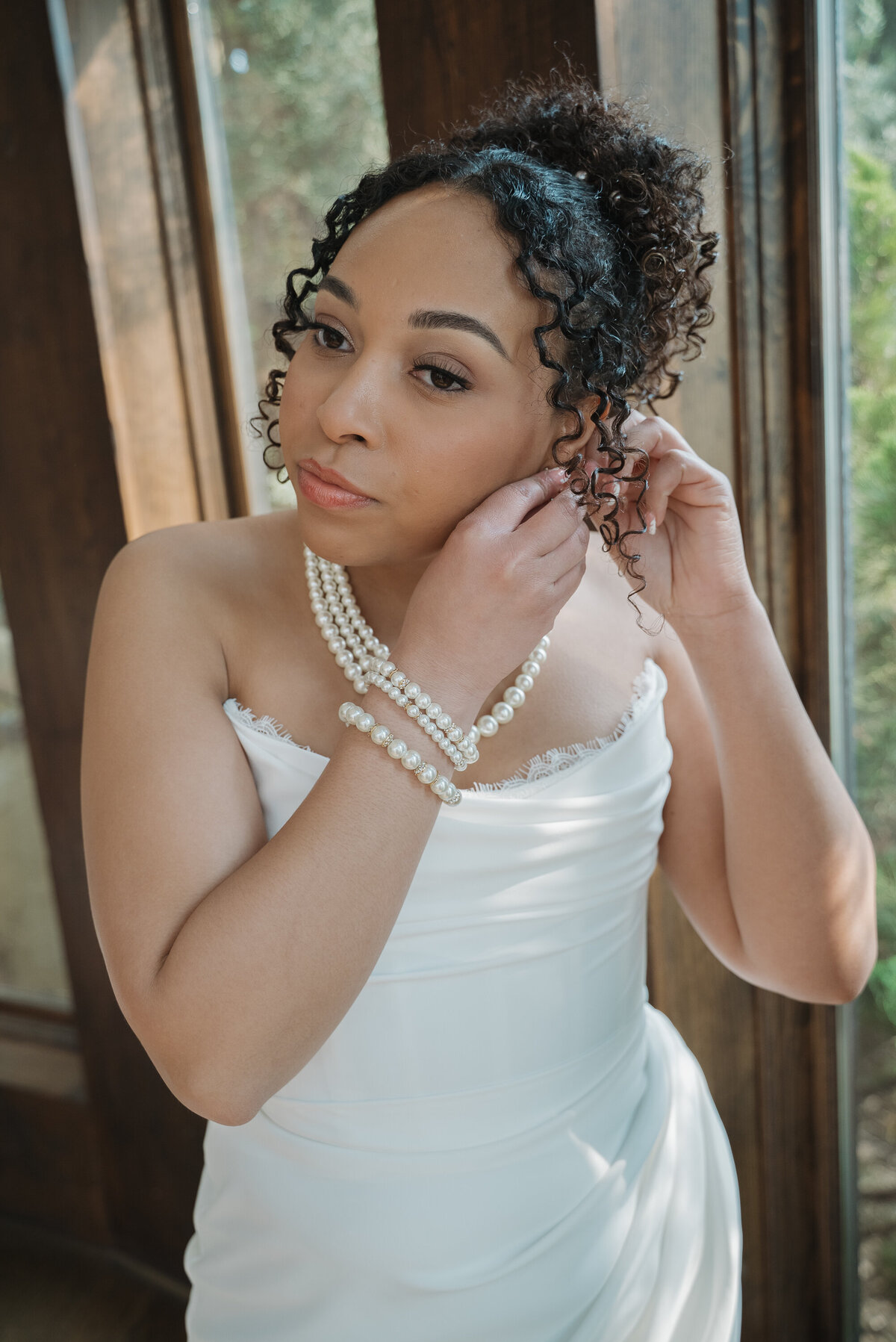 Bride getting ready 