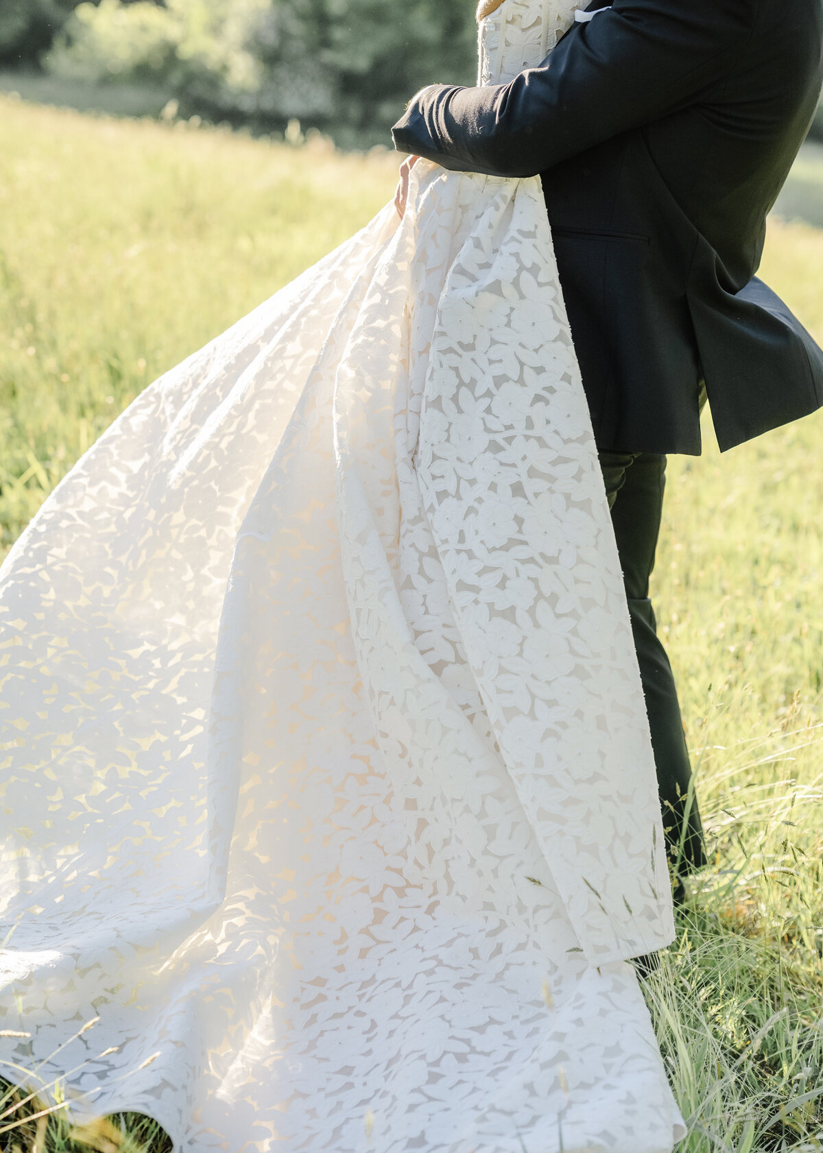 OliviaNoah_WeddingPreview157