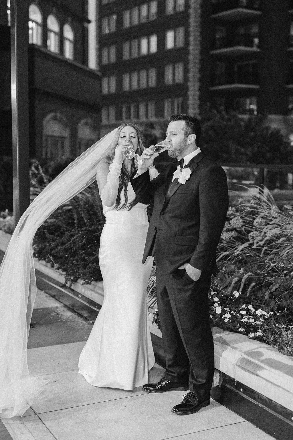 kendra_nick_wedding_bw-1025