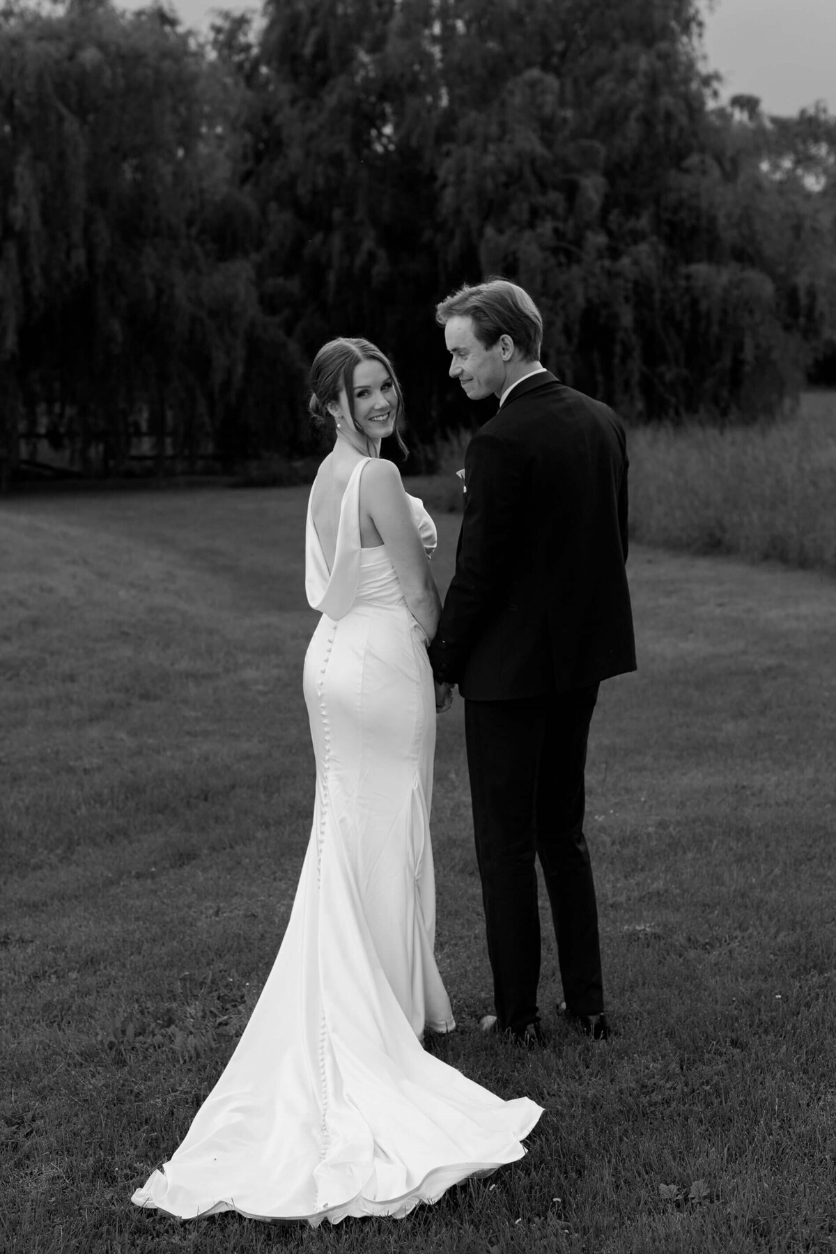 Couple portraits at chateau naudou wedding