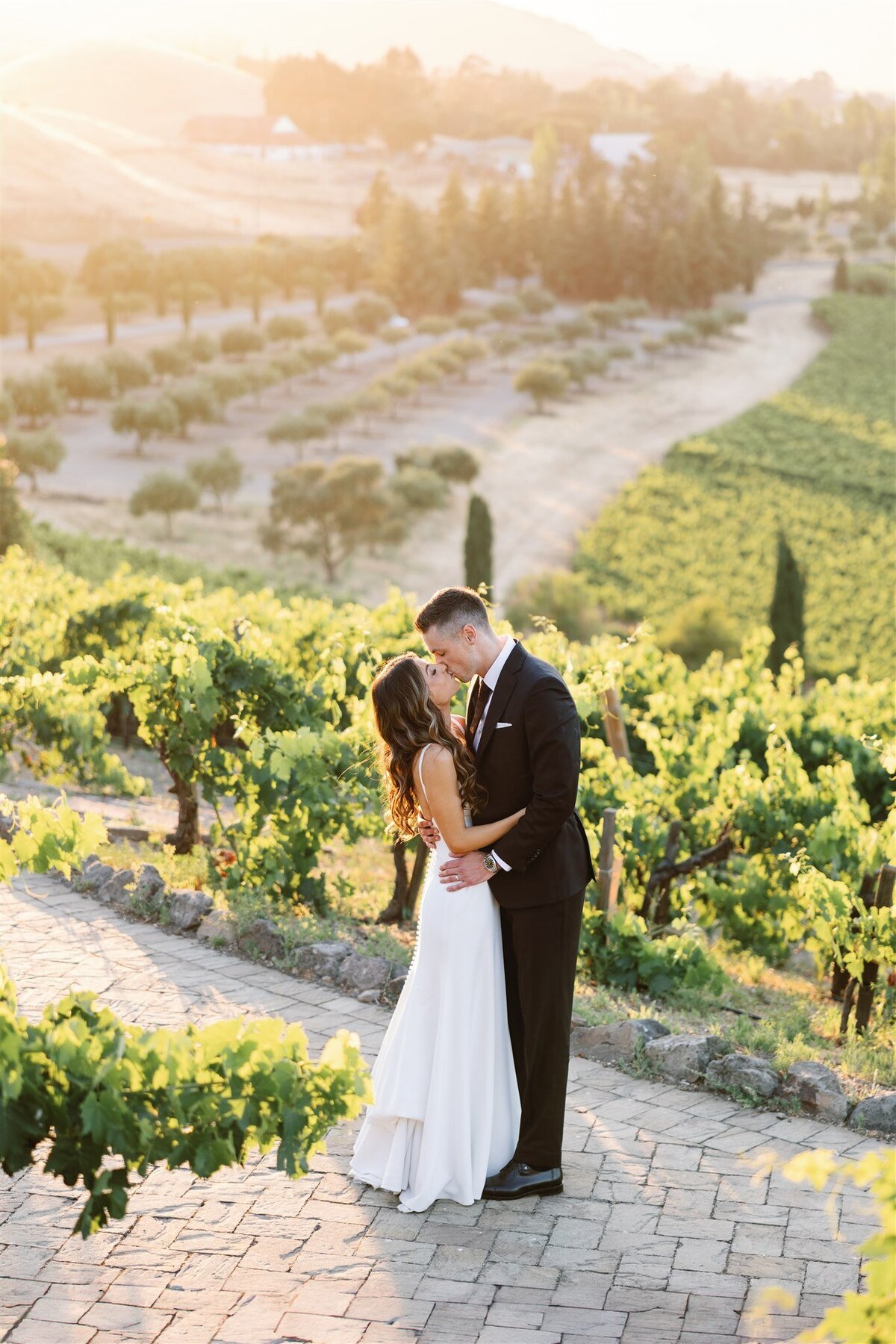 viansa-wedding-sonoma-emma-taylor-ashley-carlascio-photography-1252