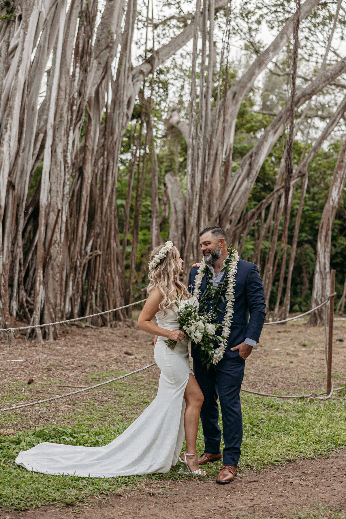 kawela-beach-elopement-26