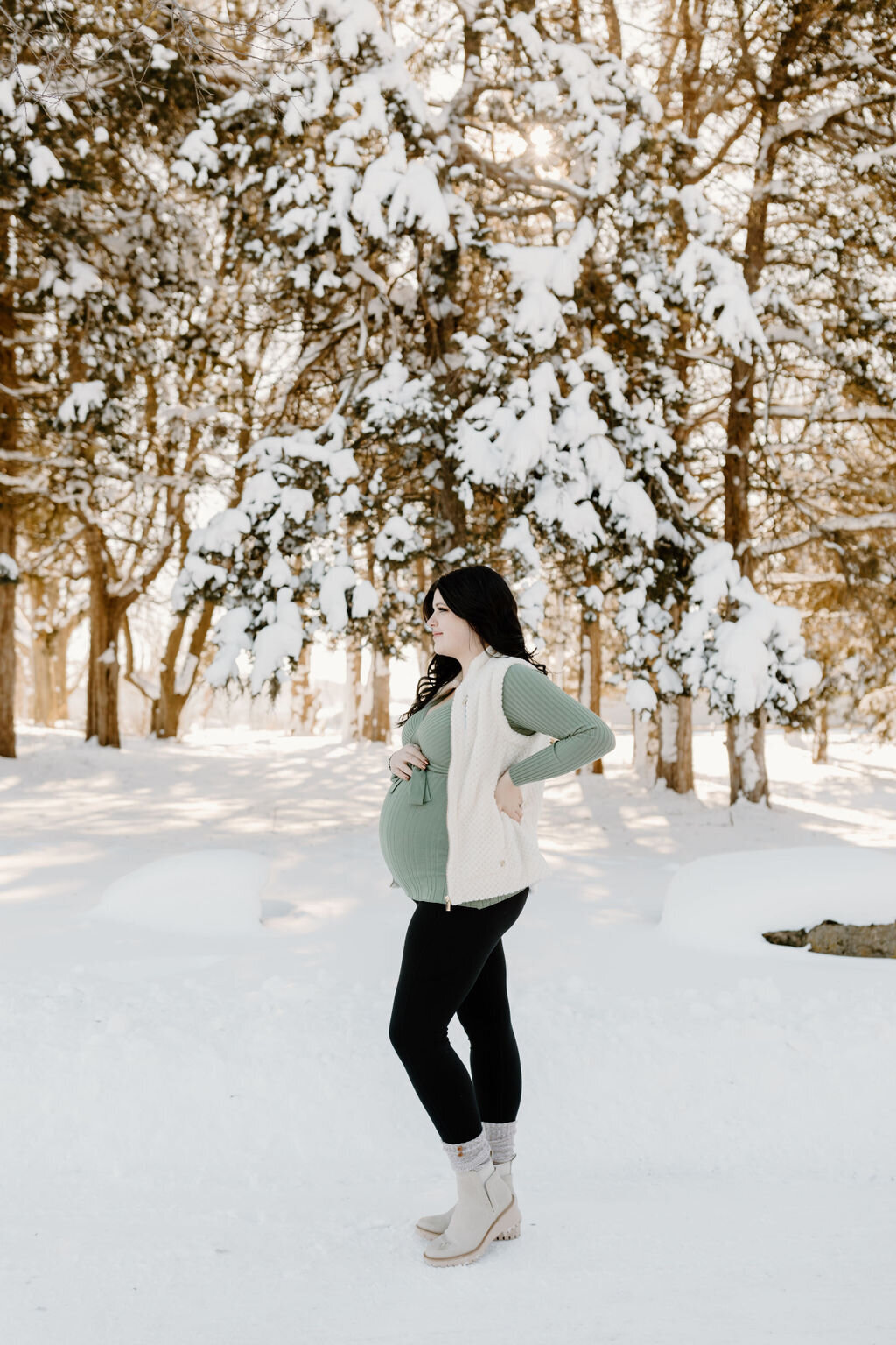 christina_ney_photography_wedding_engagement_lifestyle_photographer_dubuque_iowa_wedding_planning_assistance_adventurous_bold_laidback Family Photography78