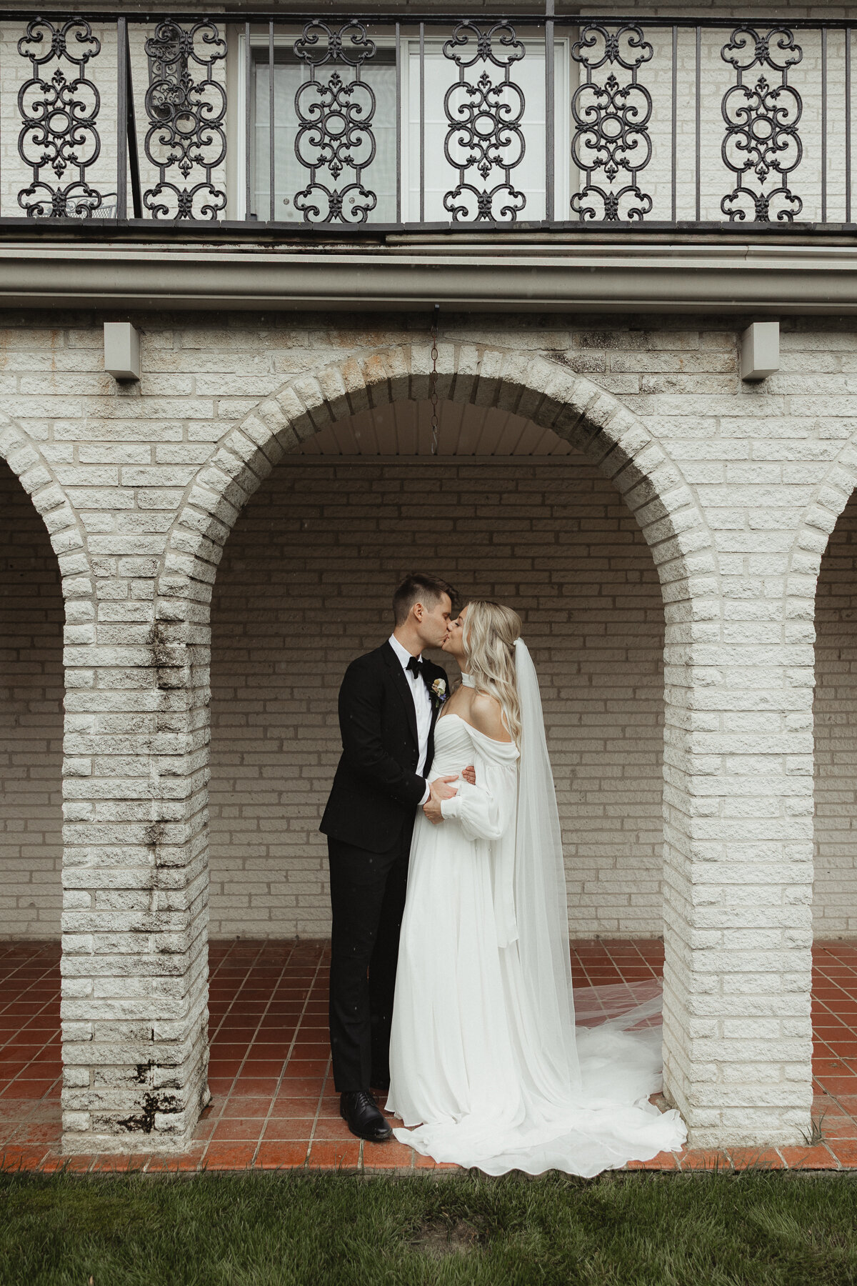 kansascitytravelingweddingphotographer-70