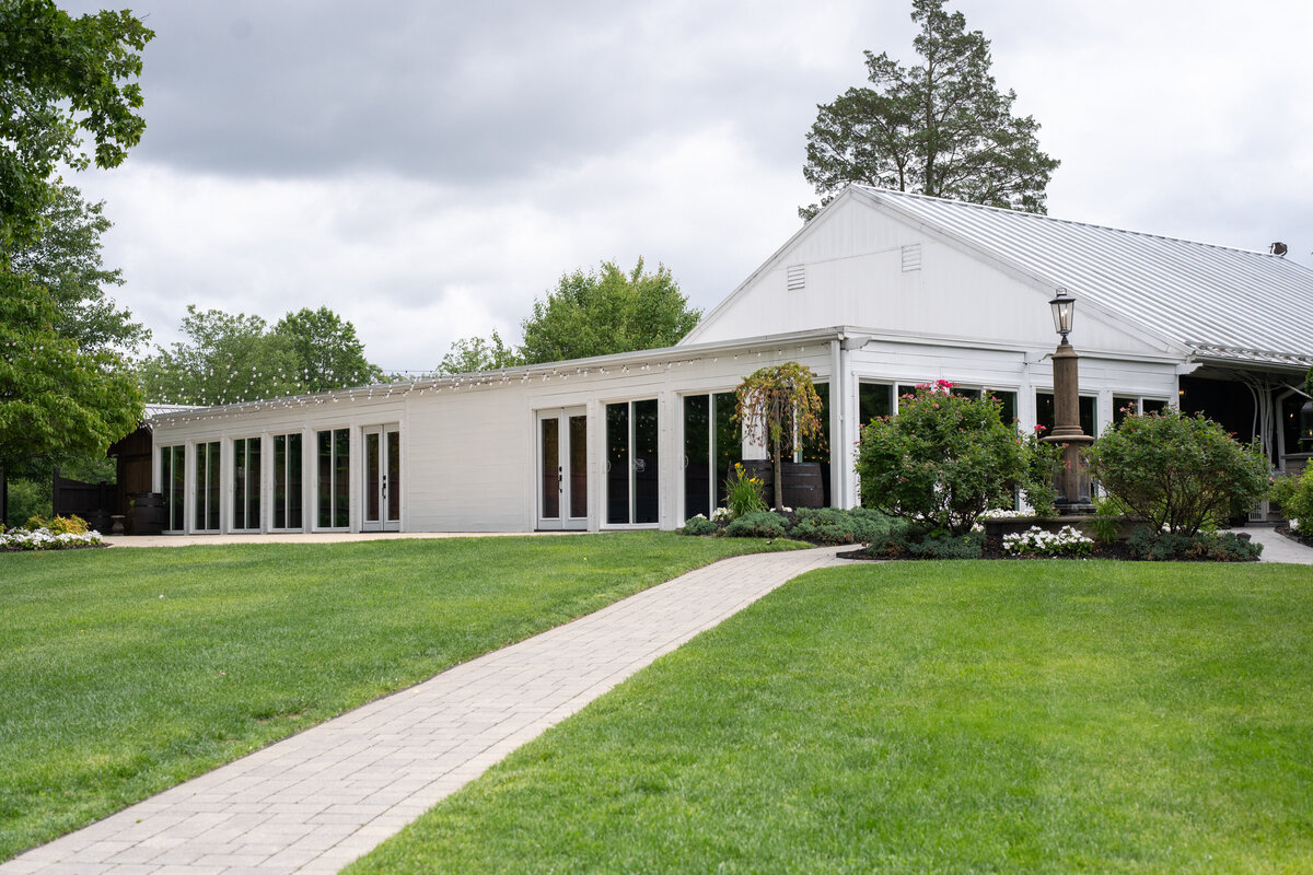 the modern barn at the hamilton manor nj