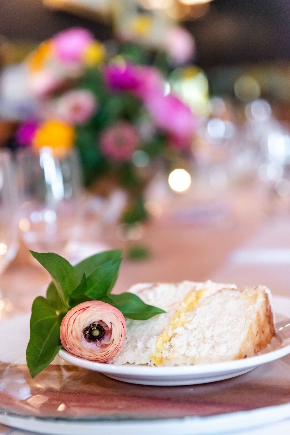 wedding-cake-pies-inspiration-lisa-shreffler-photography_30