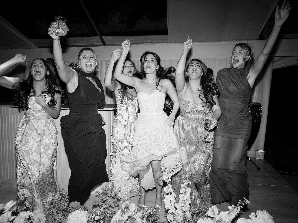 sarah-brehant-events-at-valley-rock-inn-ny