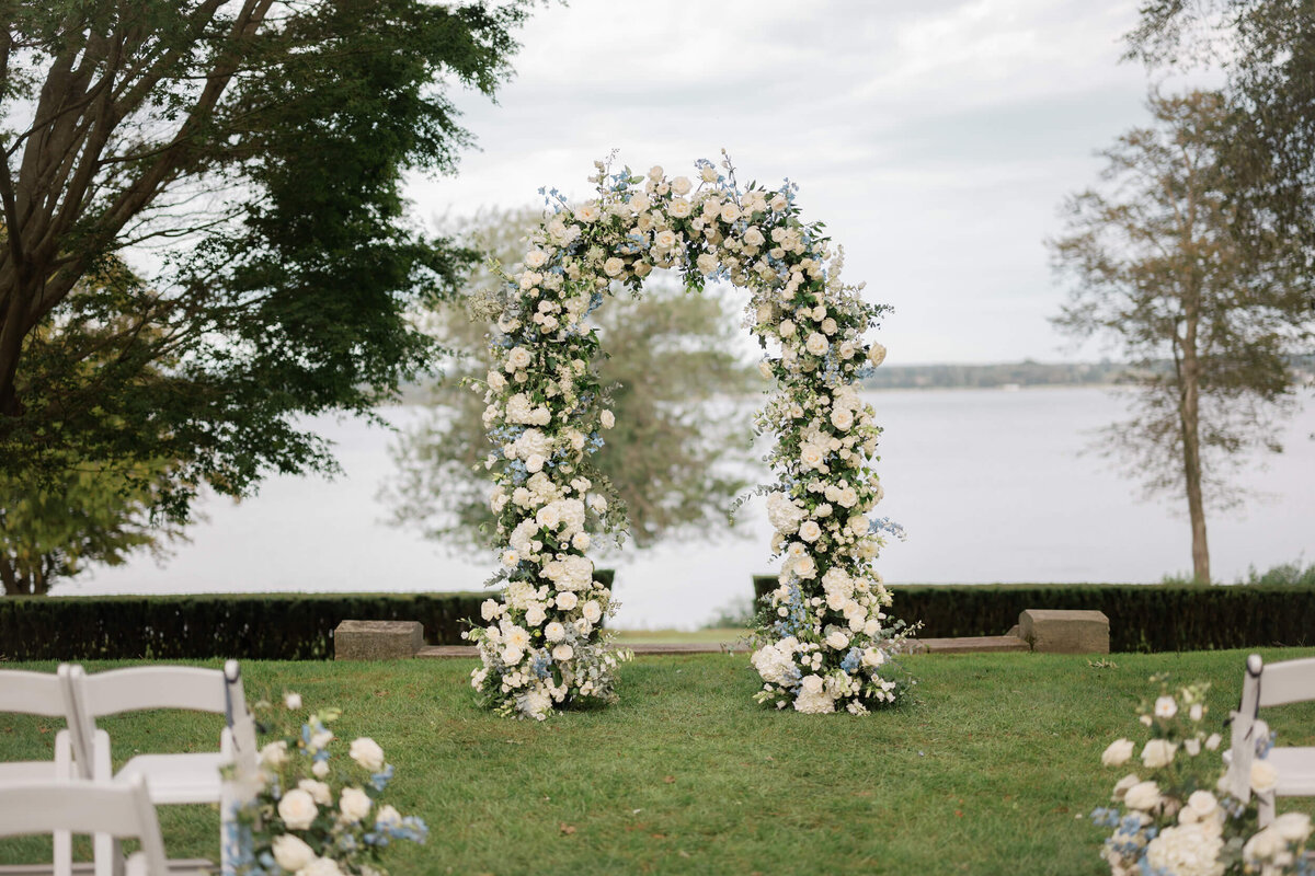 glen-manor-house-fall-wedding-florals-15