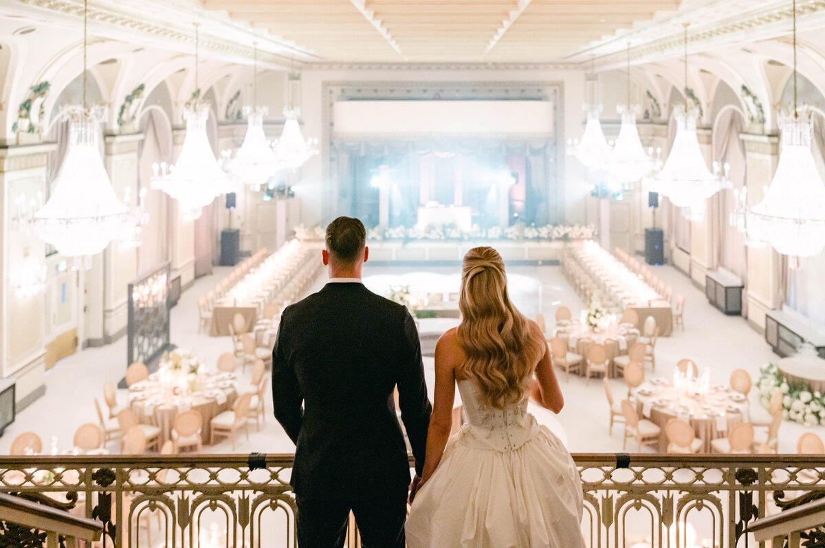 Fairmont Banff Springs hotel with Rocky Mountains in the background