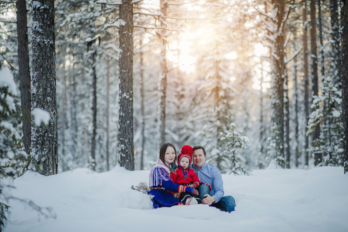 portrattfotograf-kiruna-familjefotograf-barnfotograf20211023_073