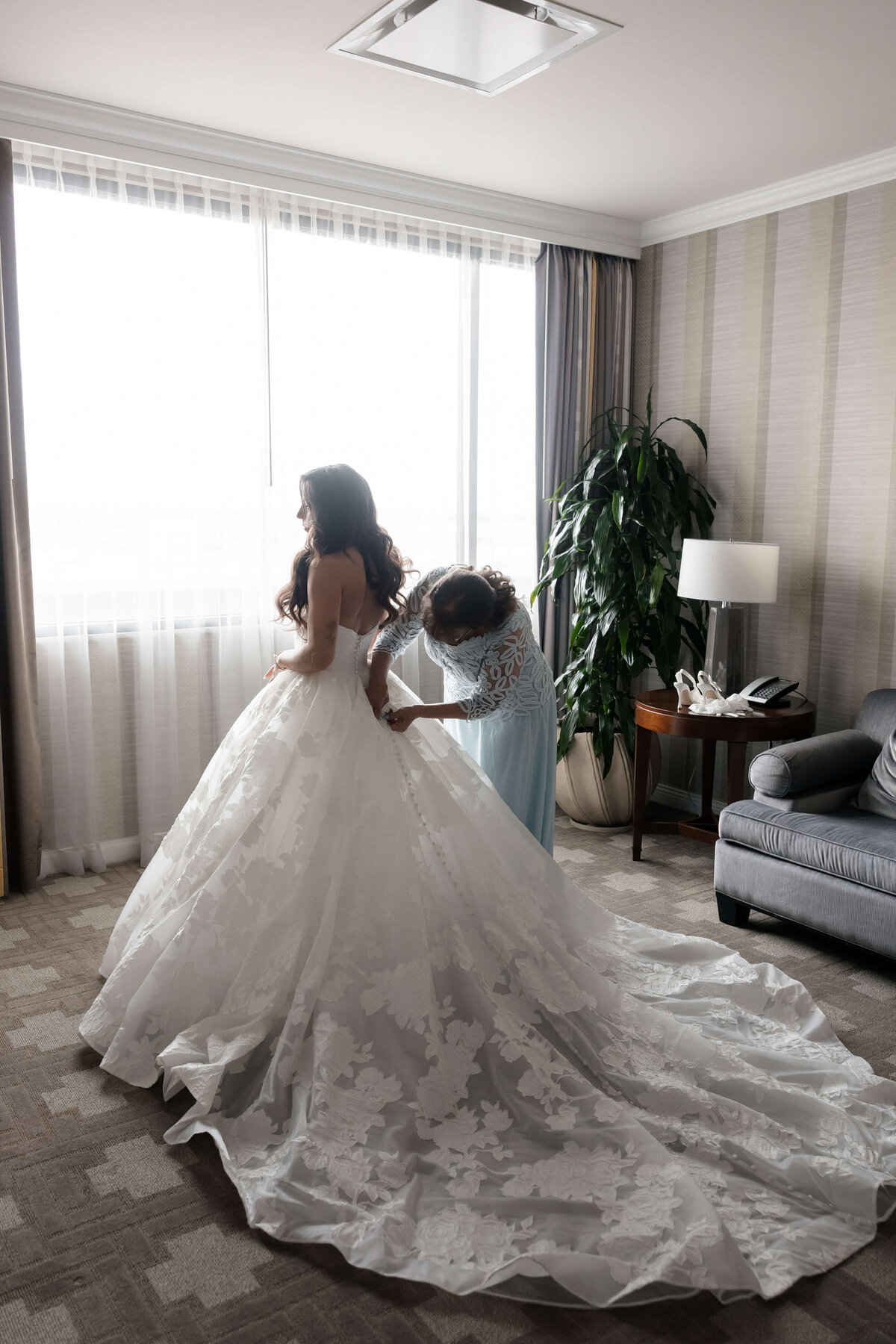 5riskyexposure_samantha-rydge_las-vegas-elopement-photography