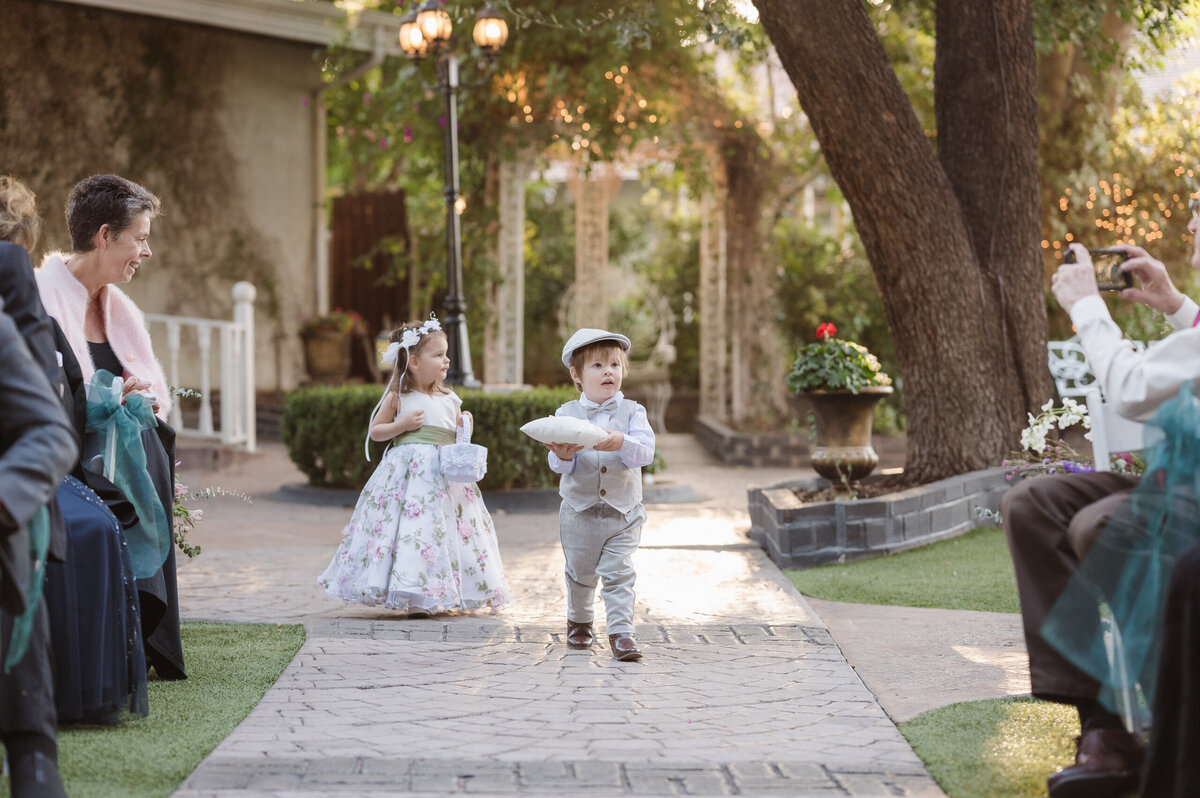 the-wright-house-mesa-az-wedding-photos-by-suess-moments-7045