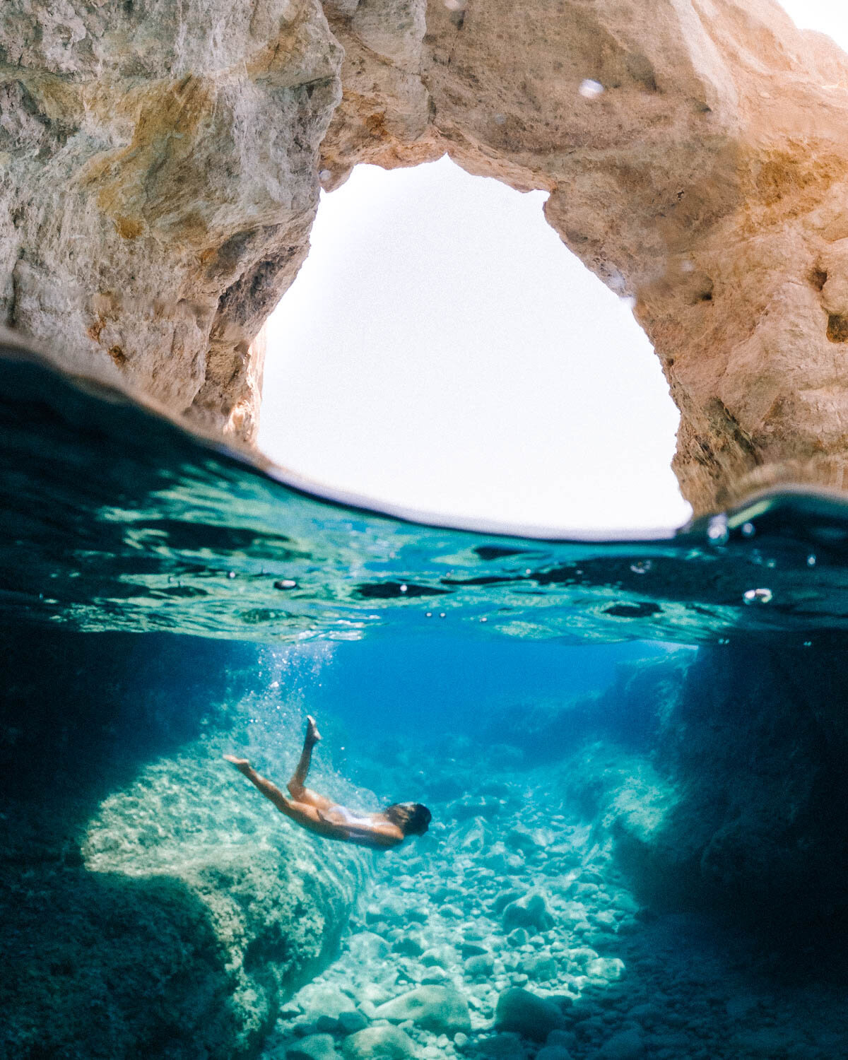 Adriana_maria_Australian_travel_content_creator_influencer_Milos_greek_islands_28