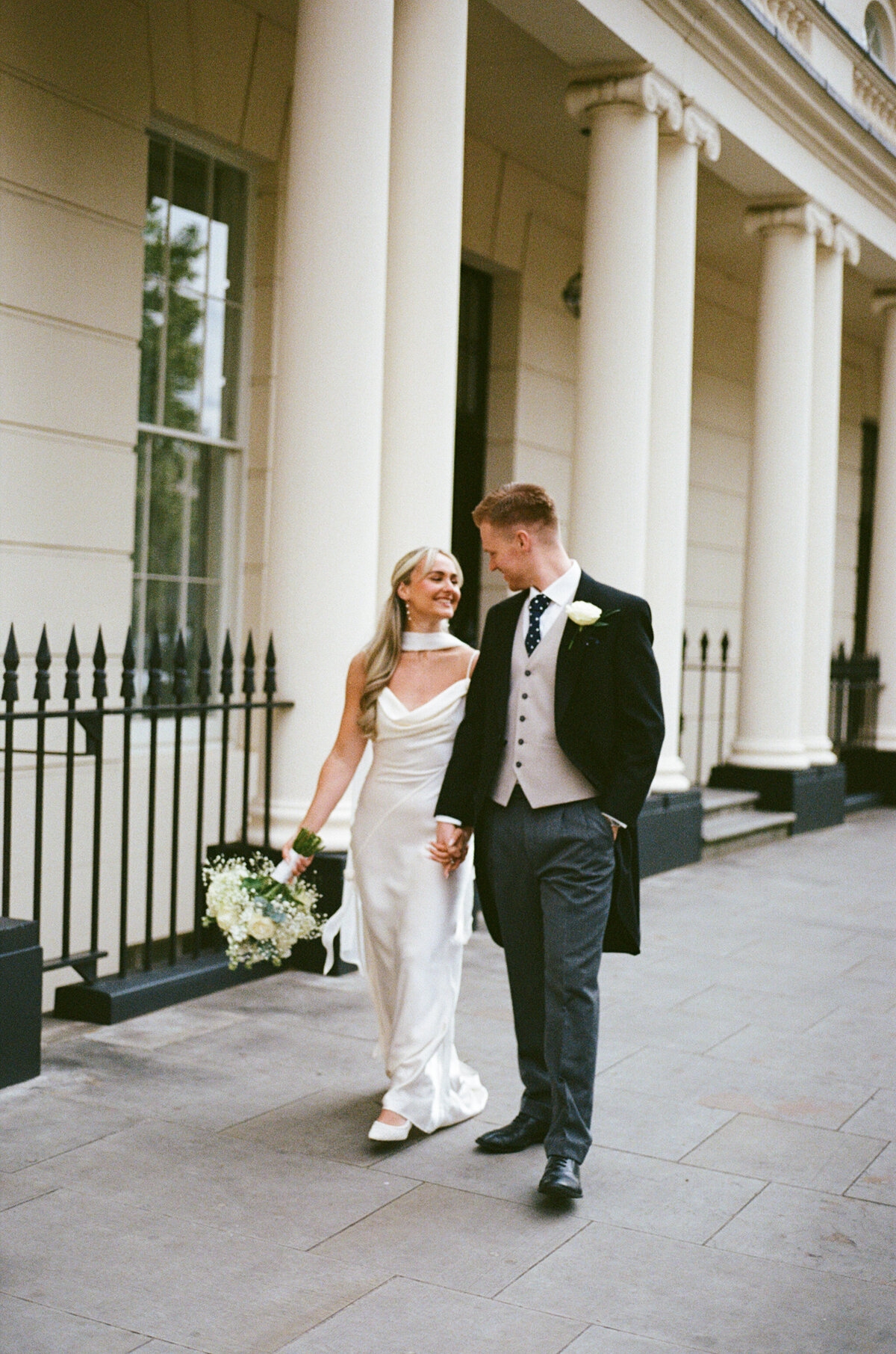 adorlee-weddings-36-Ellie-and-Charlie-analogue
