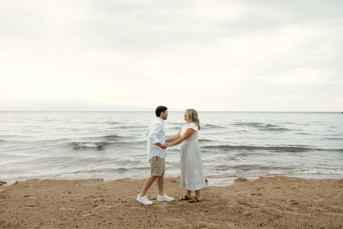 Abigail Anne Photography Colorado and Chicago Wedding and Couples Photographer — Portfolio Featured Story — Annie and Jacob's Engagement 13