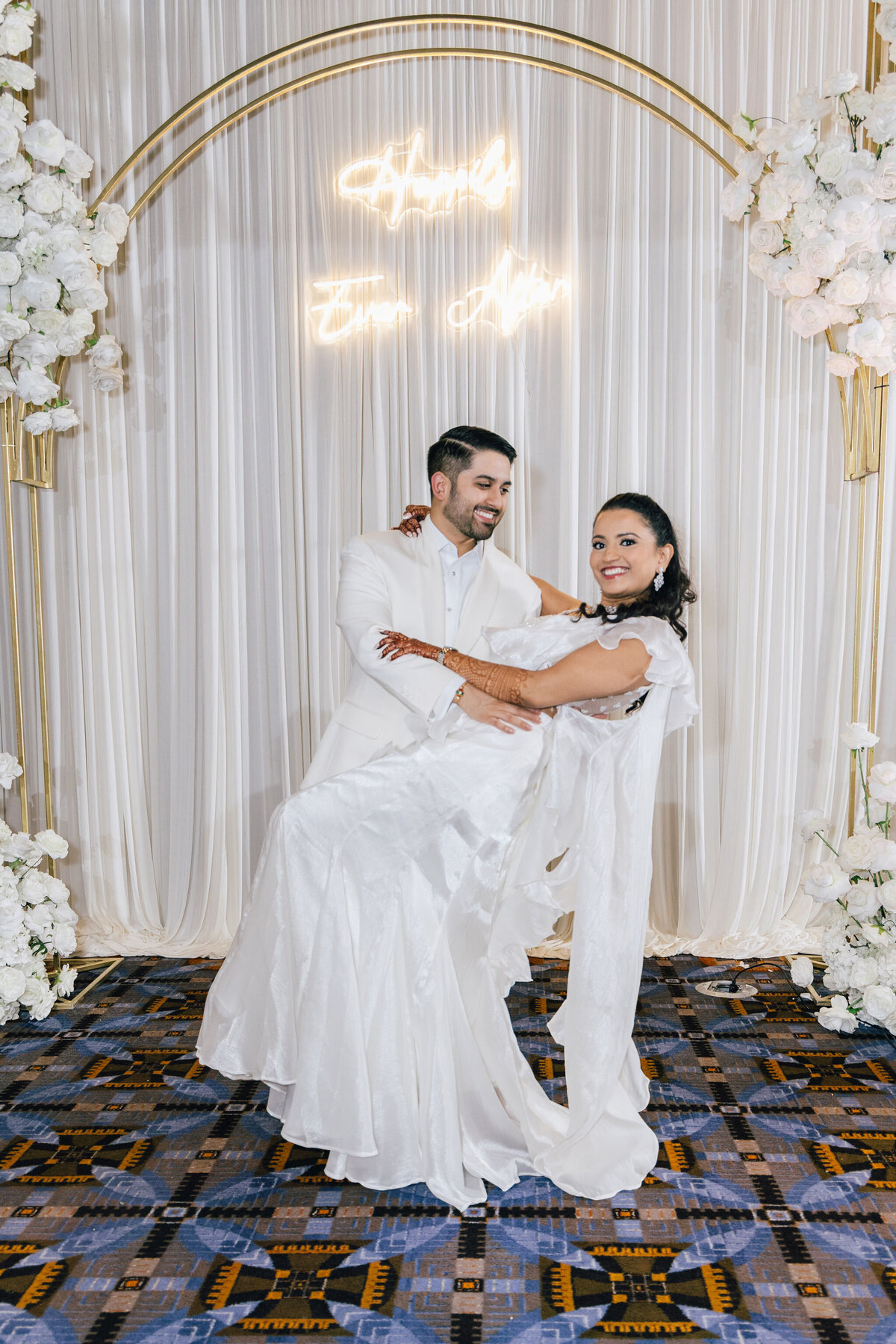 Chicago-wedding-photographers-Maha-Studios-Nirali-Aspin-Mehndi+Haldi-479