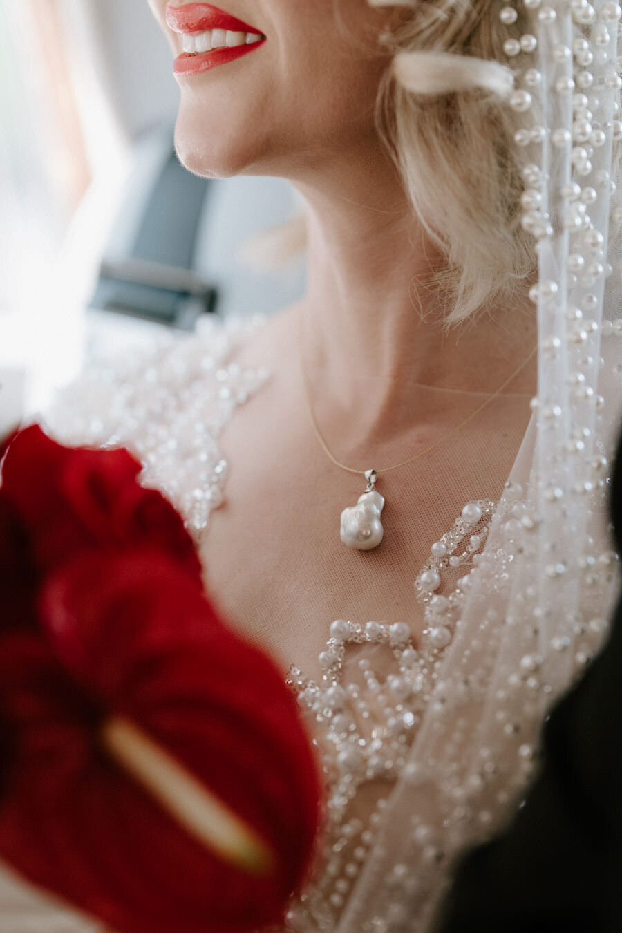 Nicola-Campbell-Timeless-Wedding-Photographer-Scotland-Edinburgh-Prestonfield-House-irgin Hotels-The-Scotsman-Mim&Alistair- 14.jpg