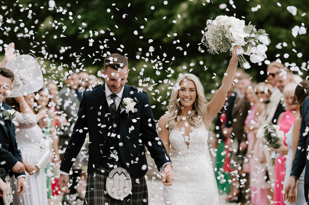 Nicola-Campbell-Timeless-Wedding-Photographer-Scotland-Kinnetles-Castle-Beth&Graham-062
