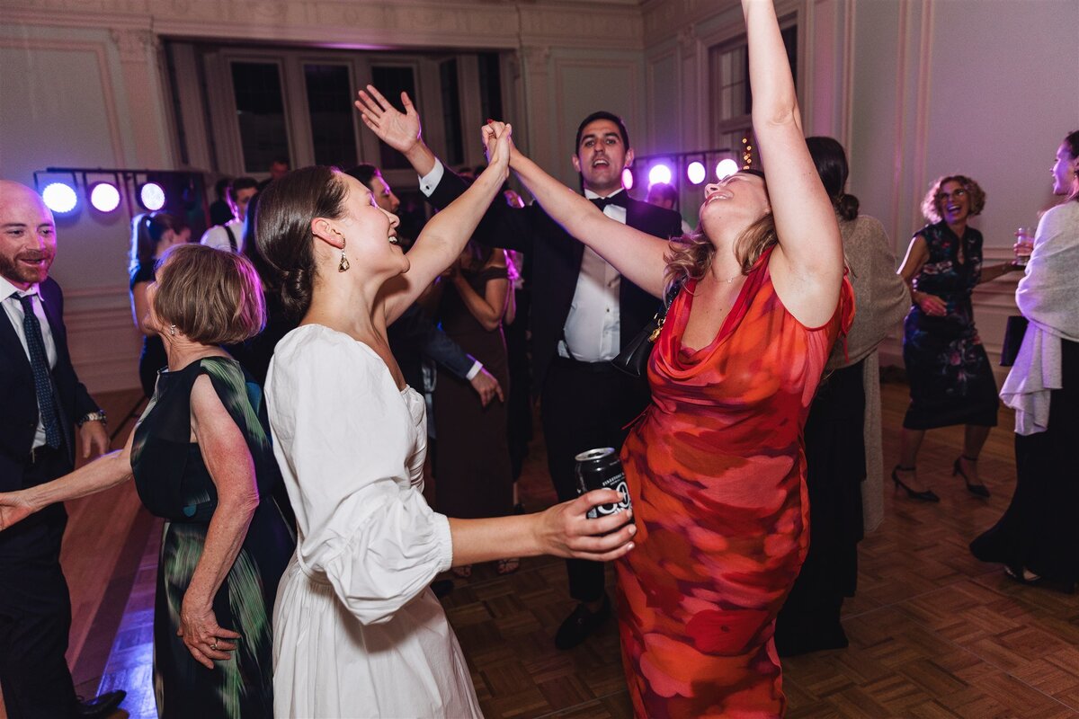 kohl-mansion-wedding-alyssa-johnny-ashley-carlascio-photography-1176