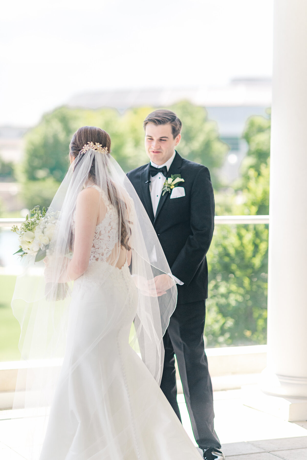 Huntsville Museum of Art Wedding - Lauren Elliott Photography - Janie & Brandon-410